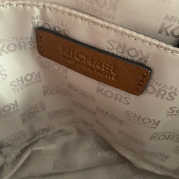 COPY - Michael Kors - Picture 6 of 12
